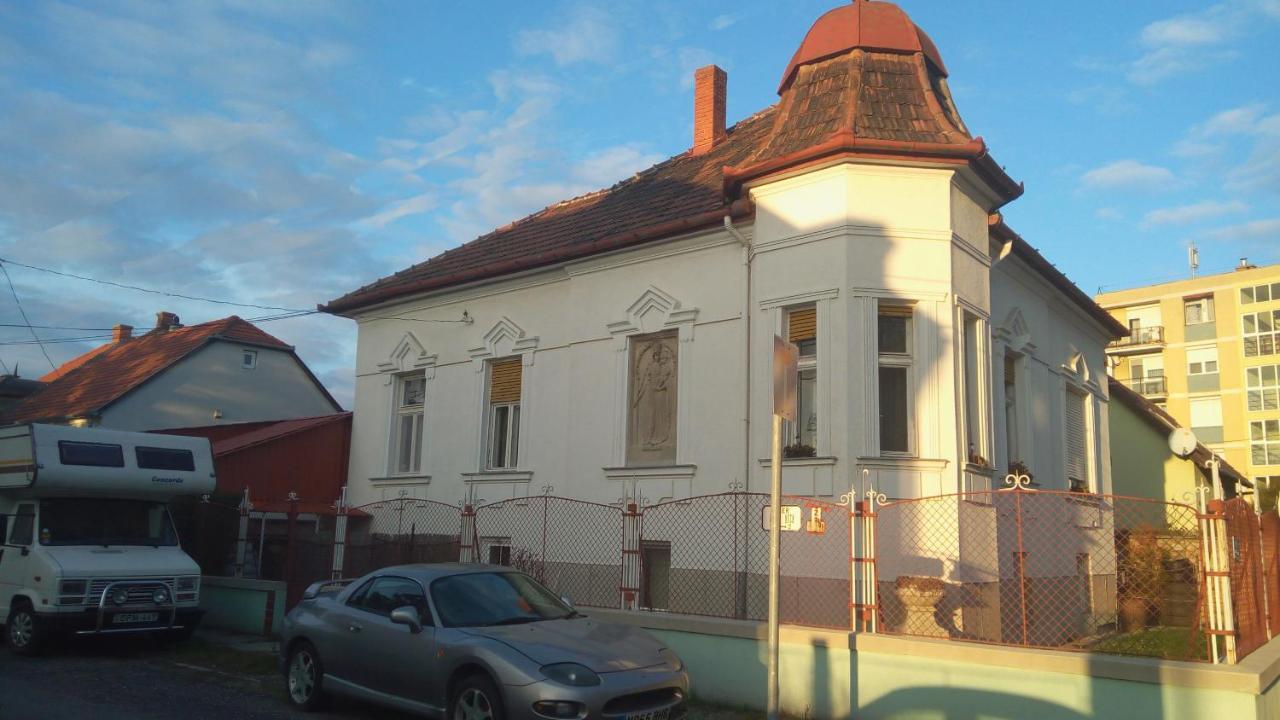 Hostel Maros Γκιόρ Εξωτερικό φωτογραφία