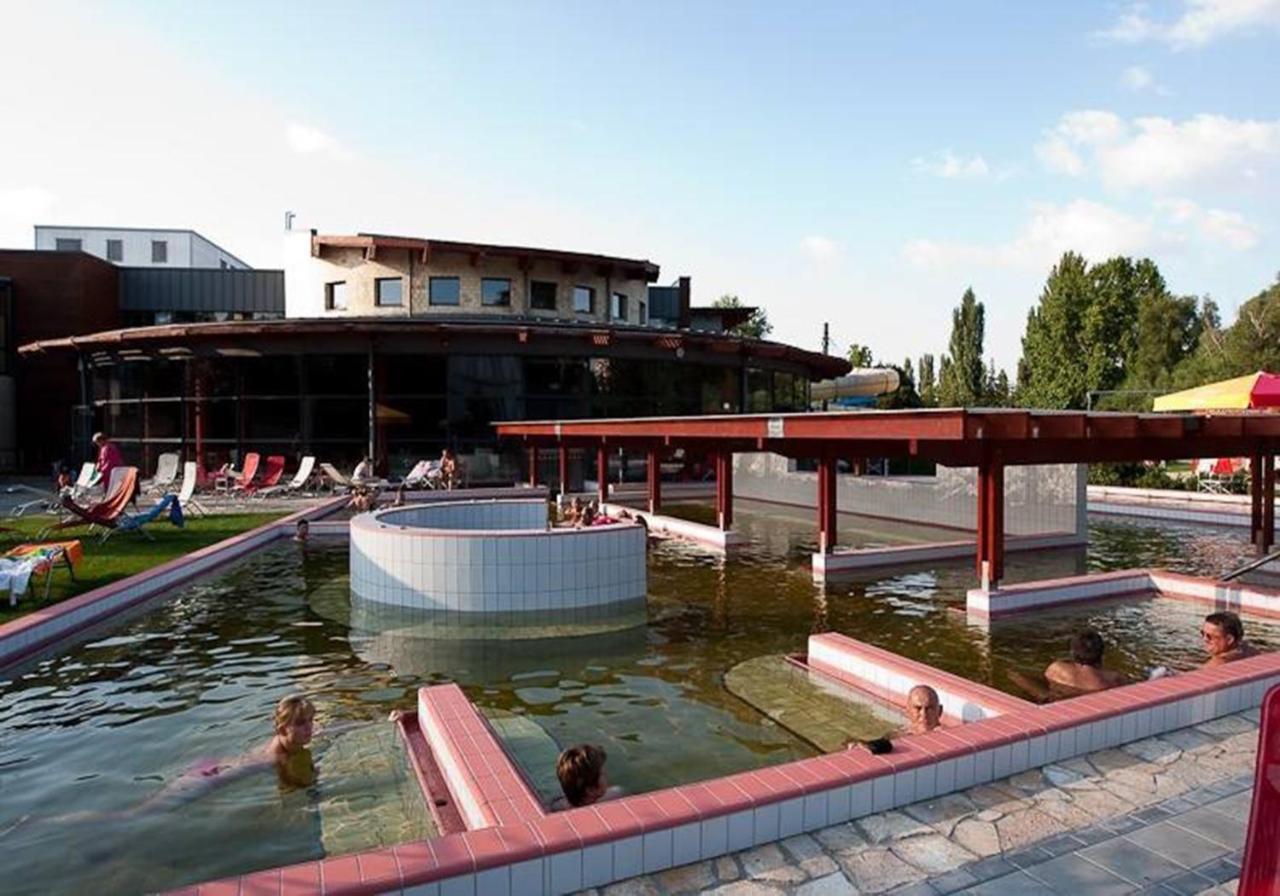Hostel Maros Γκιόρ Εξωτερικό φωτογραφία