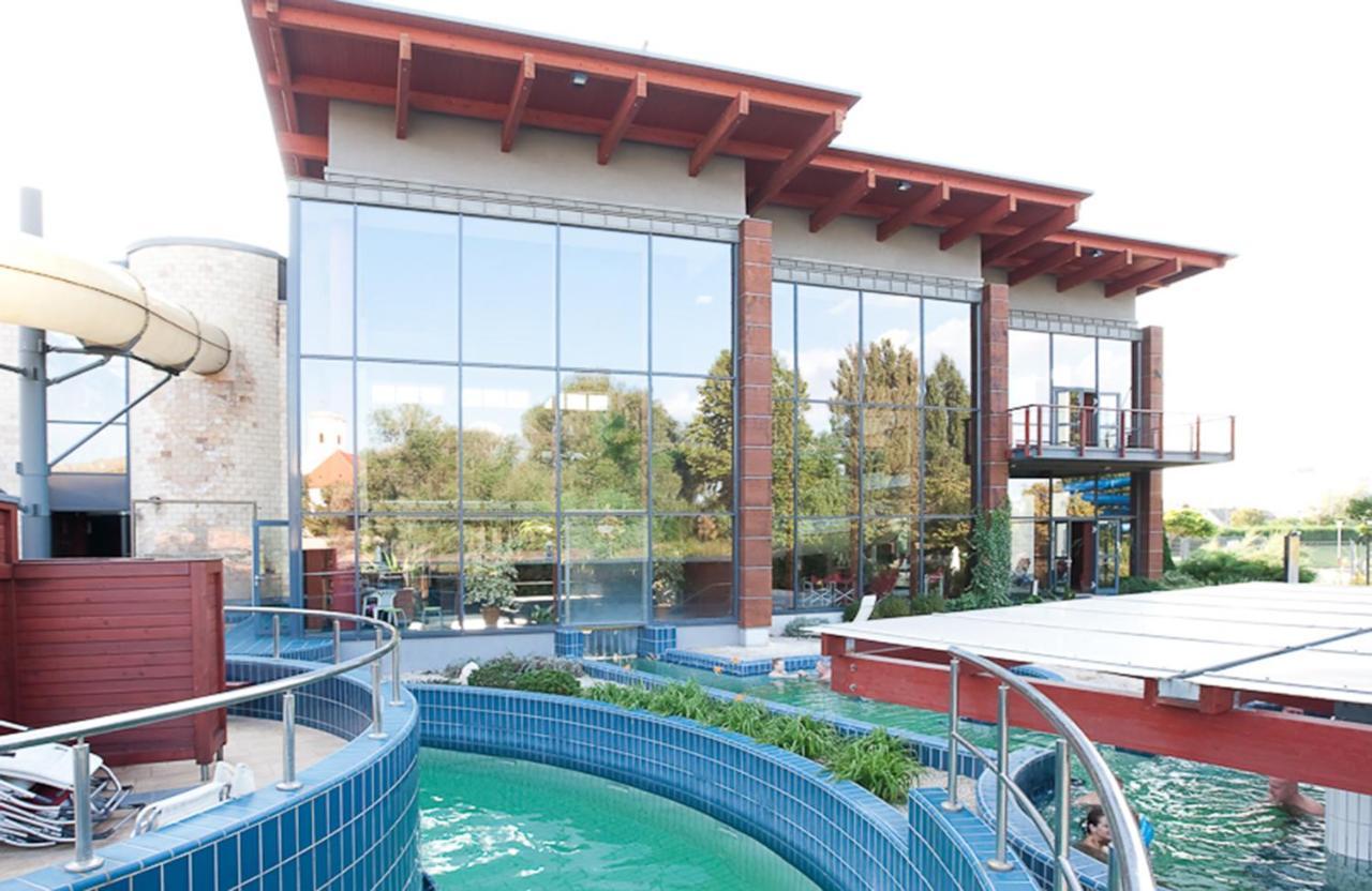 Hostel Maros Γκιόρ Εξωτερικό φωτογραφία