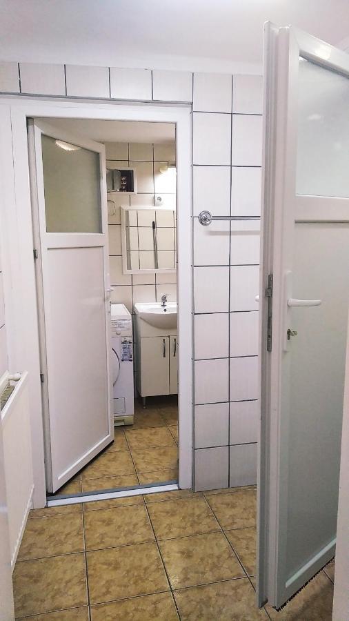 Hostel Maros Γκιόρ Εξωτερικό φωτογραφία