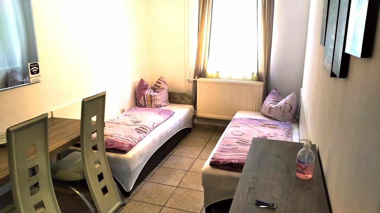Hostel Maros Γκιόρ Εξωτερικό φωτογραφία